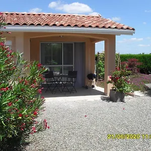 Maisonnette Neuve à La Campagne Hébergement de vacances